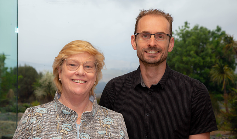 Photo of the Australian Space Agency Head and Deputy Head demonstrating gender balance in leadership roles