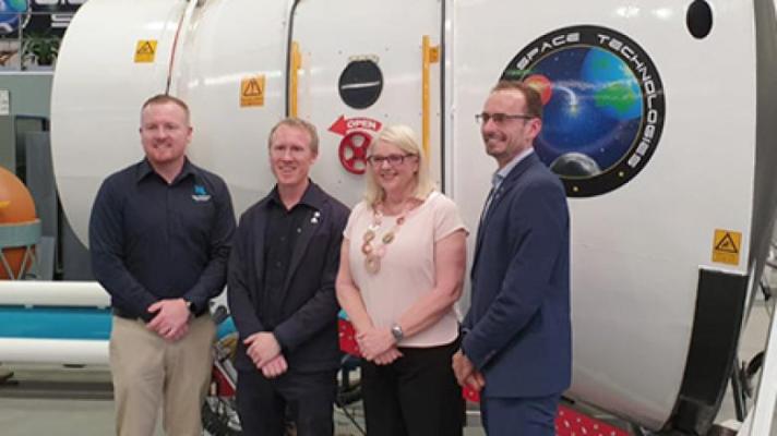 	Australian Space Agency signs with Gilmour Space
